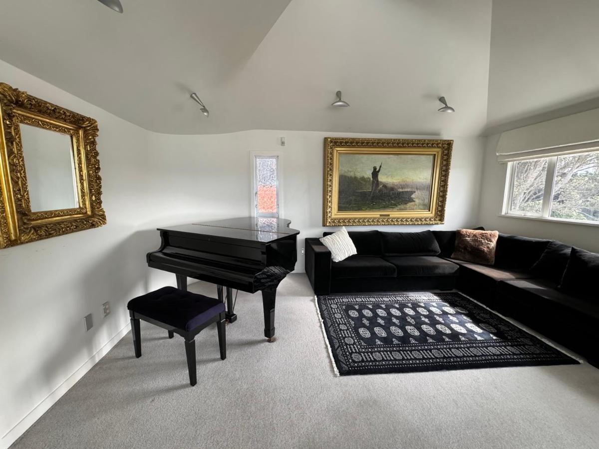 Вилла Super Large Seaview House Веллингтон Экстерьер фото