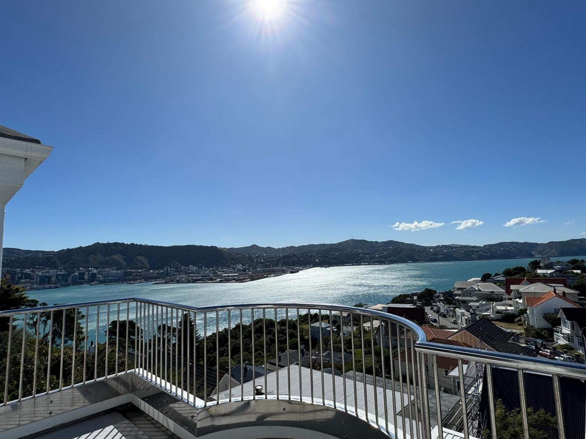 Вилла Super Large Seaview House Веллингтон Экстерьер фото